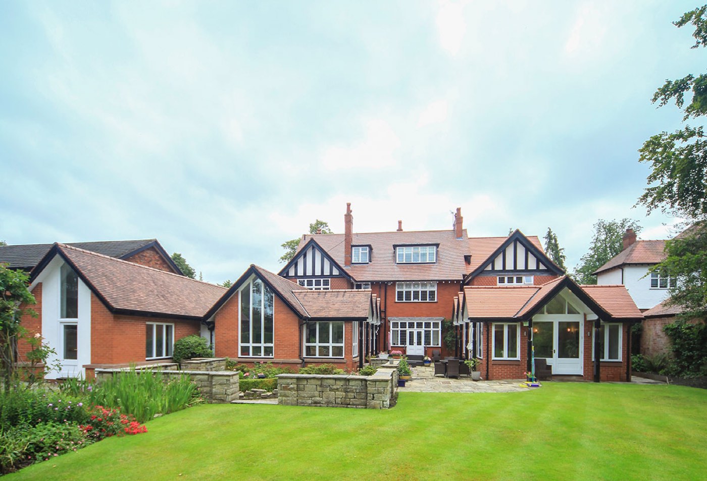 Bramhall Extension: completed housing project by PLP Construction