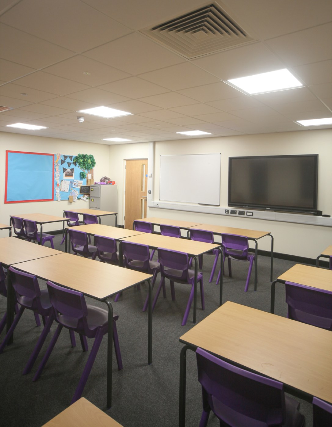Canon Slade High School: completed schools & education project by PLP Construction, photo 6