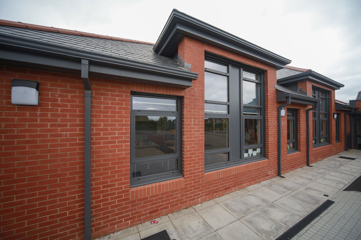 Castleton Primary School: completed schools & education project by PLP Construction, photo 6