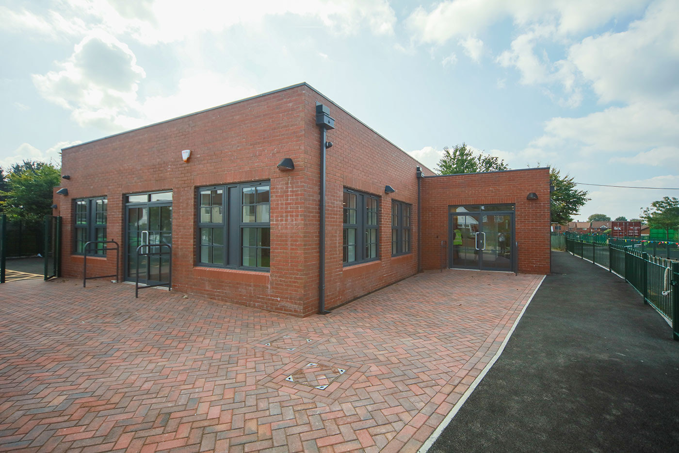 Elm Wood Primary School, Middleton: completed schools & education project by PLP Construction, photo 2