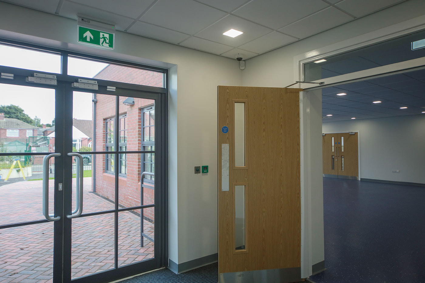 Elm Wood Primary School, Middleton: completed schools & education project by PLP Construction, photo 6