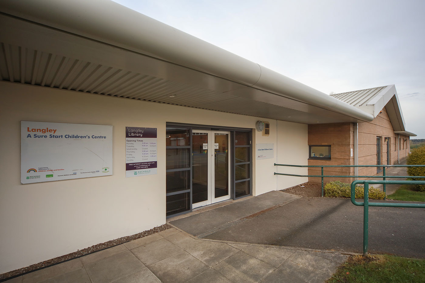 Langley Children’s Centre: completed schools & education project by PLP Construction, photo 3