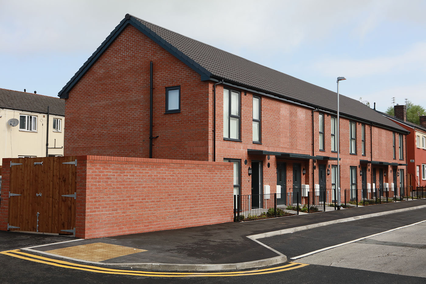Milton Ave, Salford: completed housing project by PLP Construction, photo 3
