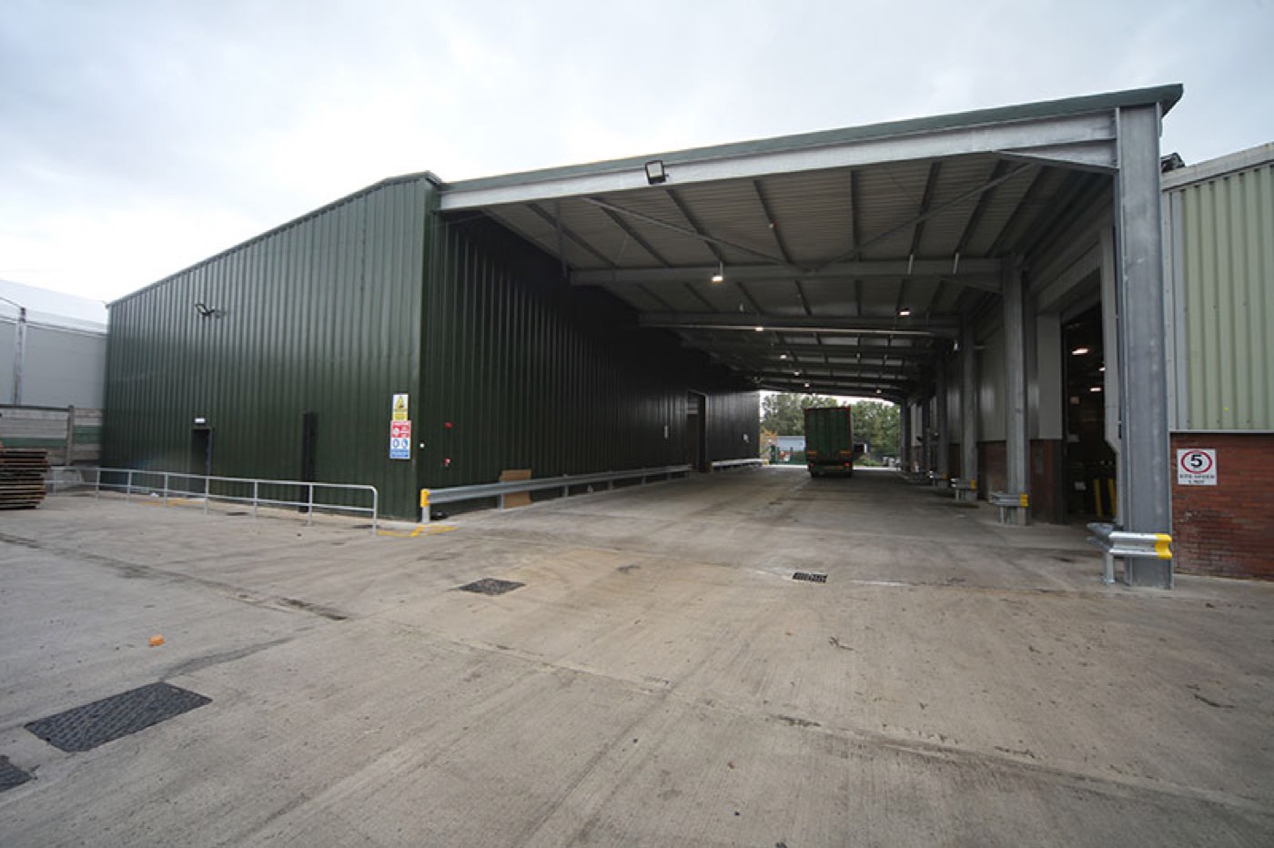 Ribble Packaging, Oldham: completed industrial project by PLP Construction, photo 6
