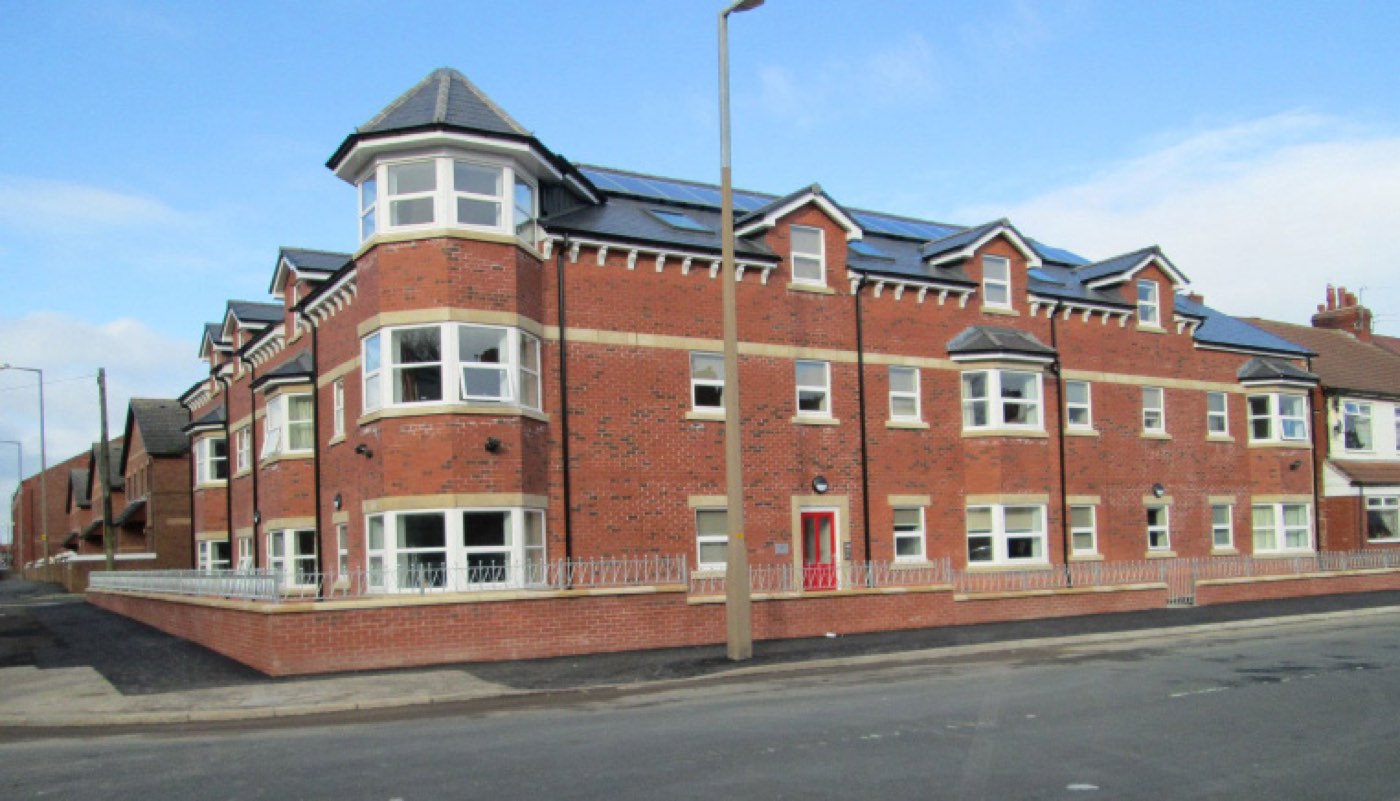 Warrenhurst Court: completed housing project by PLP Construction